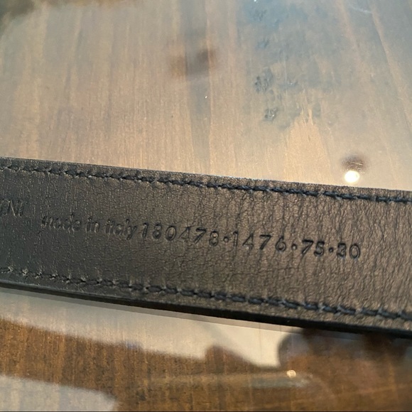 Yves Saint Laurent Patent Gray Leather Belt - Picture 7 of 13